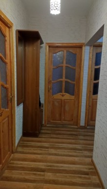 Satılır Köhnə Tikili, Xətai.r-4