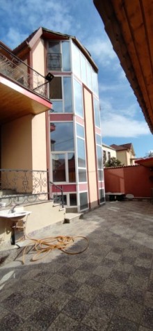 Satılır Həyət evi, Xətai.r-1