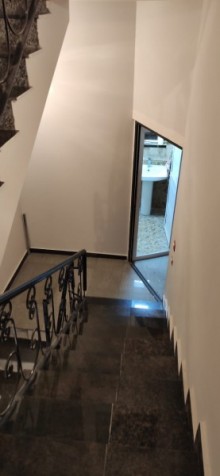 Satılır Həyət evi, Xətai.r-14