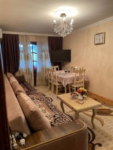 Satılır Köhnə Tikili, Nizami.r, 8-ci kilometr-3