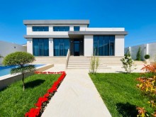 Mərdəkanda gözəl həyəti və hovuzu olan villa satılır, -1