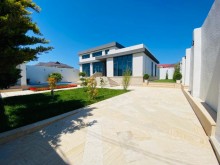 Mərdəkanda gözəl həyəti və hovuzu olan villa satılır, -4