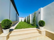 Mərdəkanda gözəl həyəti və hovuzu olan villa satılır, -7