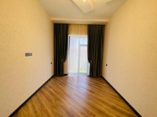 Mərdəkanda gözəl həyəti və hovuzu olan villa satılır, -14