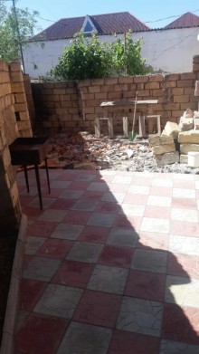 Satılır Həyət evi, Xırdalan.ş-3