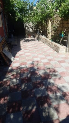 Satılır Həyət evi, Xırdalan.ş-12
