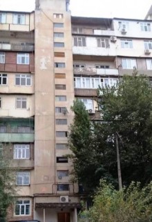 Satılır Köhnə Tikili, Xətai.r-1