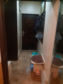 Satılır Köhnə Tikili, Nəsimi.r, 3-cü mikrorayon, Memar Əcəmi.m-6
