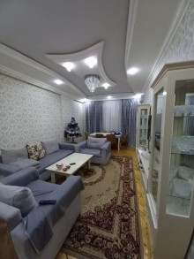 Satılır Yeni Tikili, Binəqədi.r, 7-ci mikrorayon, Dərnəgül.m-2