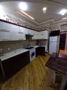 Satılır Yeni Tikili, Binəqədi.r, 7-ci mikrorayon, Dərnəgül.m-9