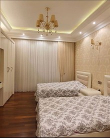 Satılır Yeni Tikili, Yasamal.r, Elmlər Akademiyası.m-2
