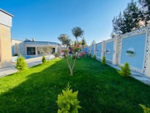 Mərdəkanda "Merilin" gözəllik salonu ətarafında villa almaq, -12
