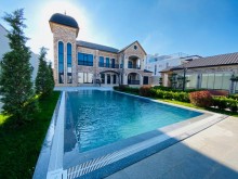 Merdekanda elit erazide lux villa satilir, -1
