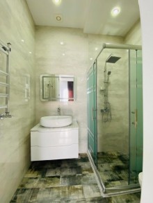 Merdekanda elit erazide lux villa satilir, -15