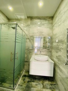 Merdekanda elit erazide lux villa satilir, -19