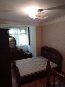 Kirayə (Aylıq) Köhnə Tikili, Binəqədi.r, 7-ci mikrorayon, Azadlıq.m-2