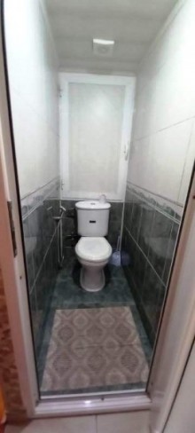 Satılır Köhnə Tikili, Xətai.r-9