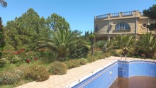 Novxanıda geniş yaşıllıq zonası olan hovuzlu villa satılır, -7