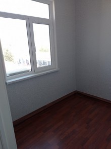 Satılır Köhnə Tikili, Binəqədi.r, 7-ci mikrorayon, Dərnəgül.m-4