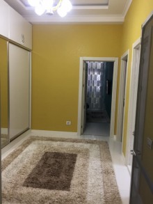 Satılır Yeni Tikili, Nəsimi.r, 28 May.m-17