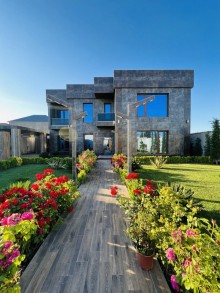 Mərdəkanda 7 sotda travetinlə üzlənmiş villa, -5
