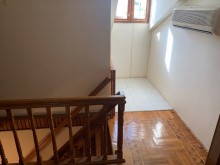 Satılır Köhnə Tikili, Nəsimi.r, 28 May.m-15