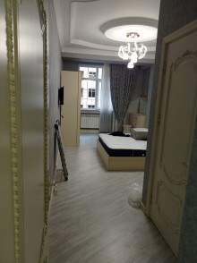 Kirayə (Aylıq) Yeni Tikili, Binəqədi.r, 8-ci mikrorayon, Gənclik.m-3