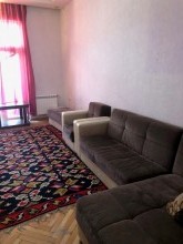 Satılır Köhnə Tikili, Nəsimi.r, 28 May.m-5
