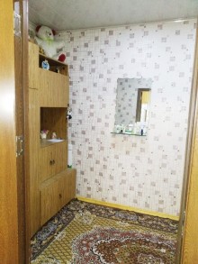 Satılır Köhnə Tikili, Xətai.r-8