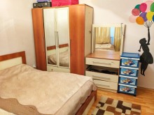 Satılır Yeni Tikili, Qəbələ.ş-5