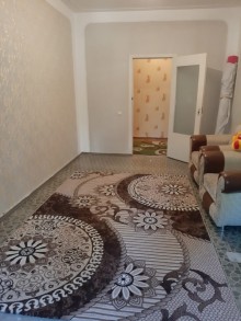Satılır Köhnə Tikili, Xətai.r-6