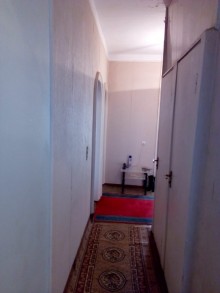 Satılır Köhnə Tikili, Xətai.r-7
