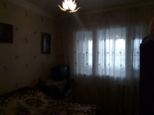 Satılır Köhnə Tikili, Xətai.r-18