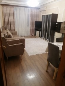 neftçilərdə evlərin qiymətləri, -1