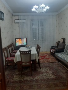 3 otaqli kohne tikili ev satisi Badamdar q, -2