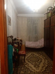 3 otaqli kohne tikili ev satisi Badamdar q, -4