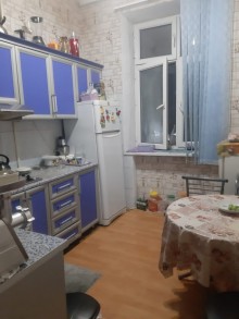3 otaqli kohne tikili ev satisi Badamdar q, -10
