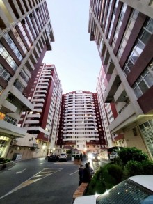 3 otaqli menziller satisi qarayevde, -20