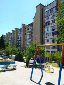 Satılır Köhnə Tikili, Xətai.r, Əhmədli, Əhmədli.m-1