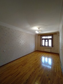 Satılır Köhnə Tikili, Xətai.r, Əhmədli, Əhmədli.m-15