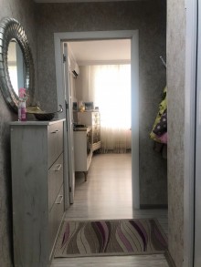 Satılır Köhnə Tikili, Nizami.r-13