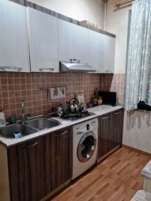 Satılır Köhnə Tikili, Səbail.r, İçərişəhər.m-10