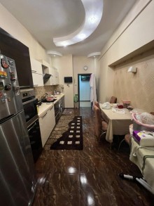 Satılır Yeni Tikili, Xətai.r, Xətai.m-13