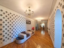 novxanida heyet evlerinin satisi 280 min, -6