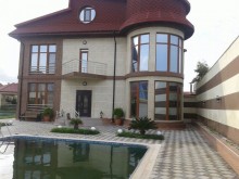 suvalanda denize yaxin 1-ci sirada bag evi, -1