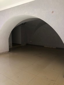 Satılır Obyekt, Səbail.r-4
