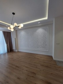 Satılır Yeni Tikili, Xətai.r-4
