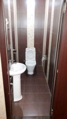 Kirayə (Aylıq) Yeni Tikili, Yasamal.r, Elmlər Akademiyası.m-16