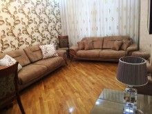 Kirayə (Aylıq) Yeni Tikili, Yasamal.r, Elmlər Akademiyası.m-2