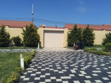 denizin yaninda, 3 mərtəbəli, bahalı mebellərlə tam təmin olunmuş villa, -19